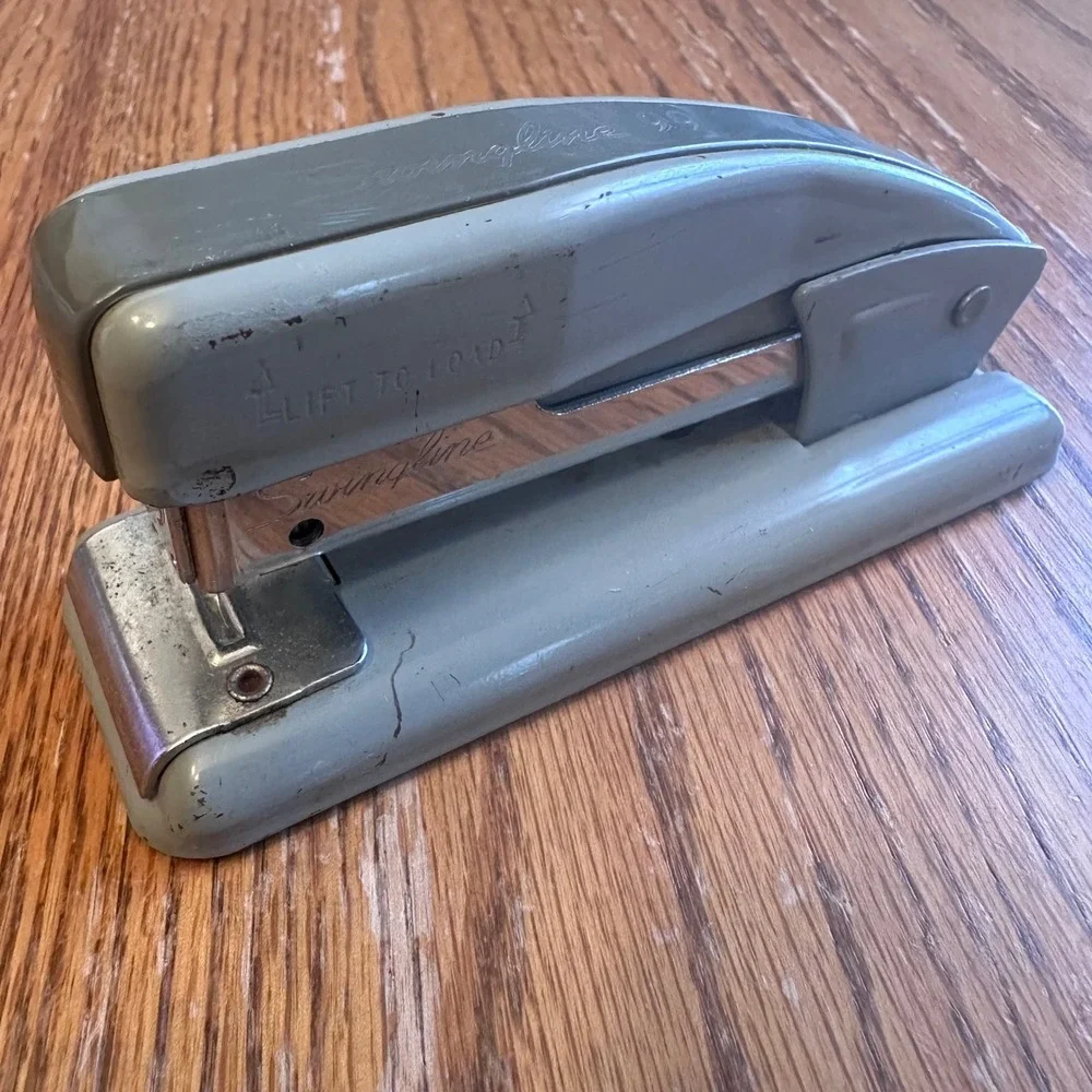 Swingline Bostitch Stapler Lot 4pc Vintage Office 711 99 Brown Grey Tan Staples